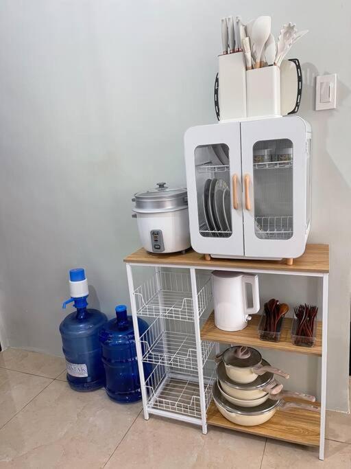 Brand new 2BR 2mins from the Beach with Fast WIFI view 2