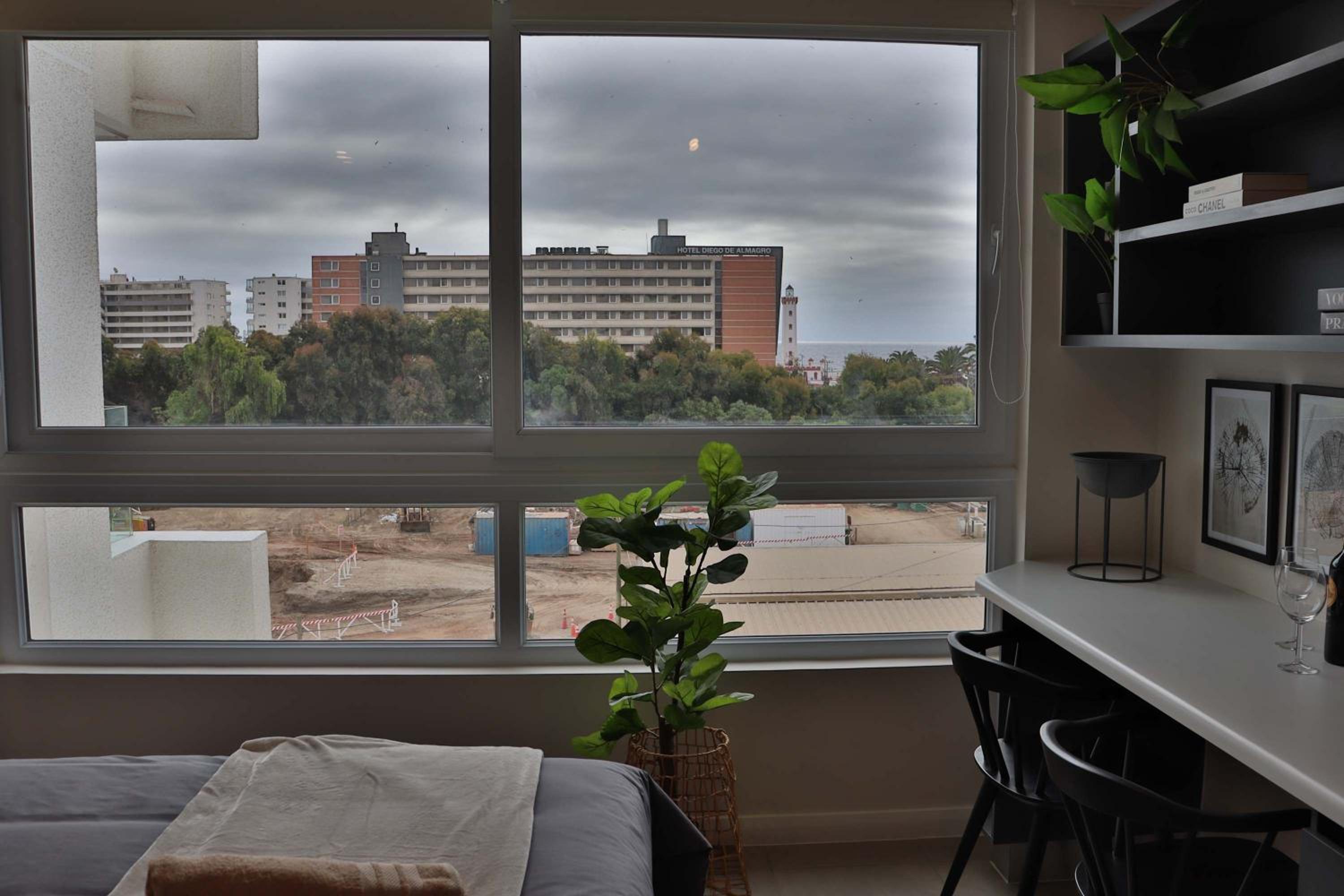 HOM l Wifi CoWork Parking Piscina Serena Faro Mar