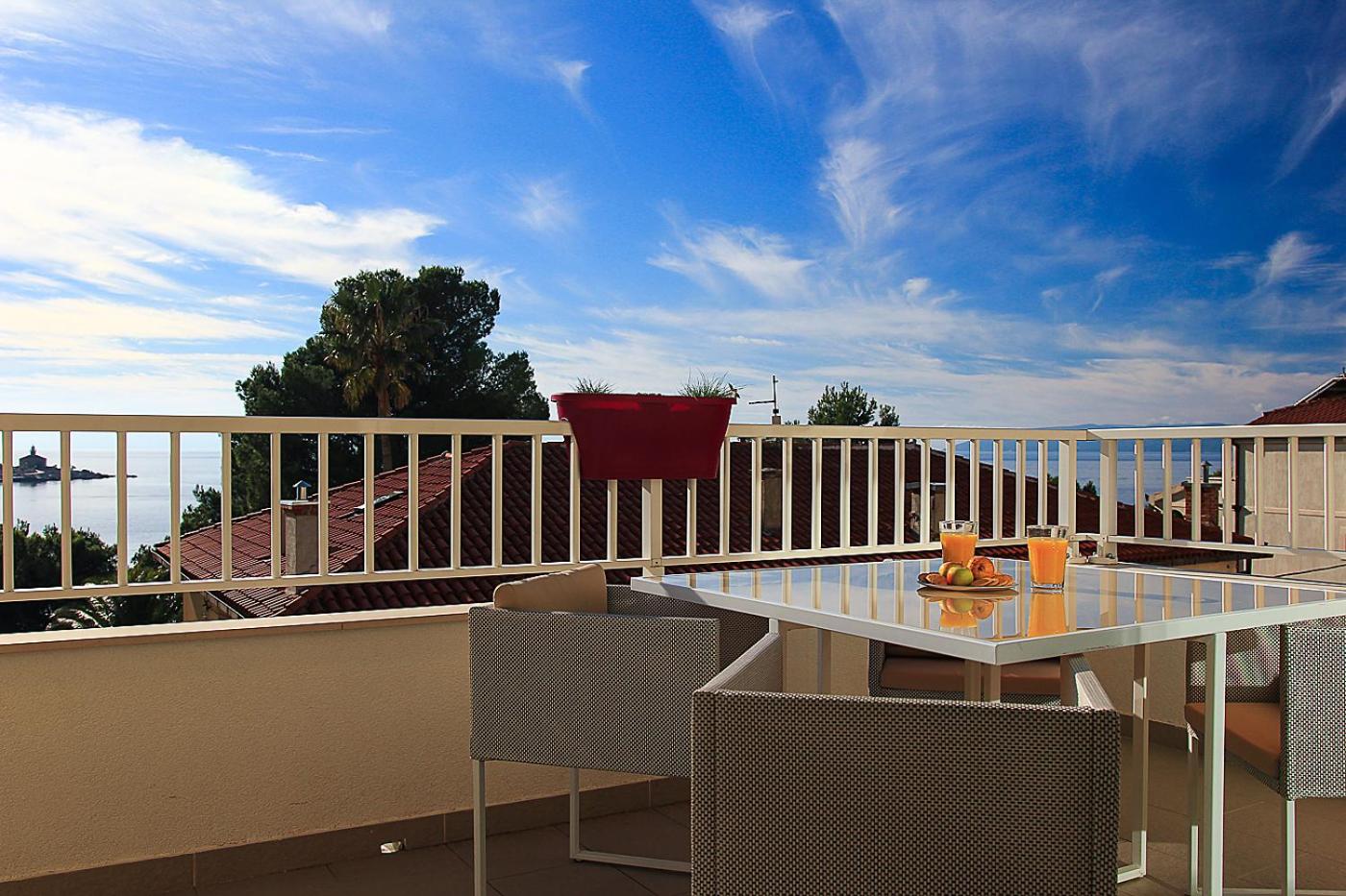 Apartment Letica