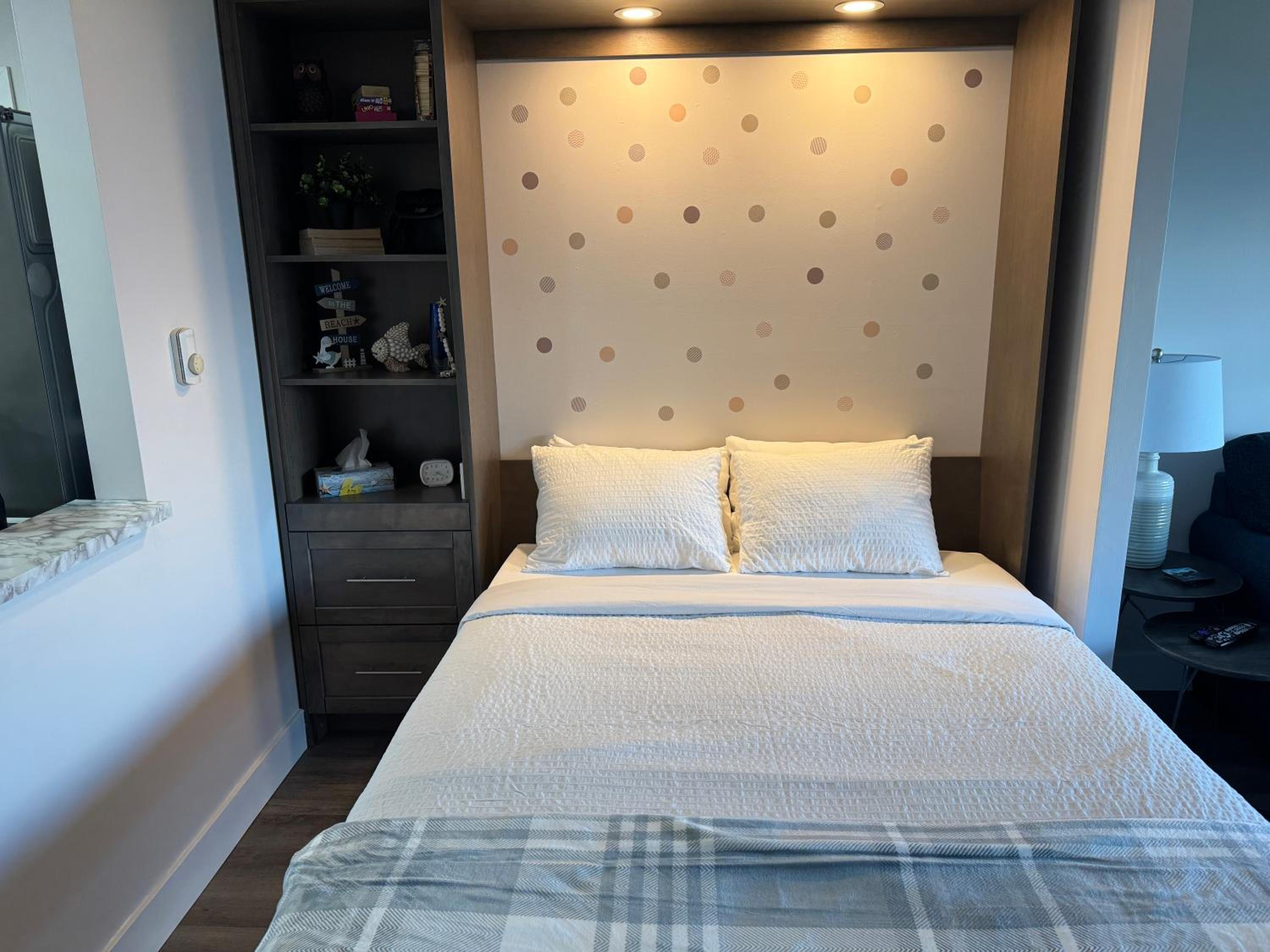 Shorewater Resort Oceanside Studio - 2 beds
