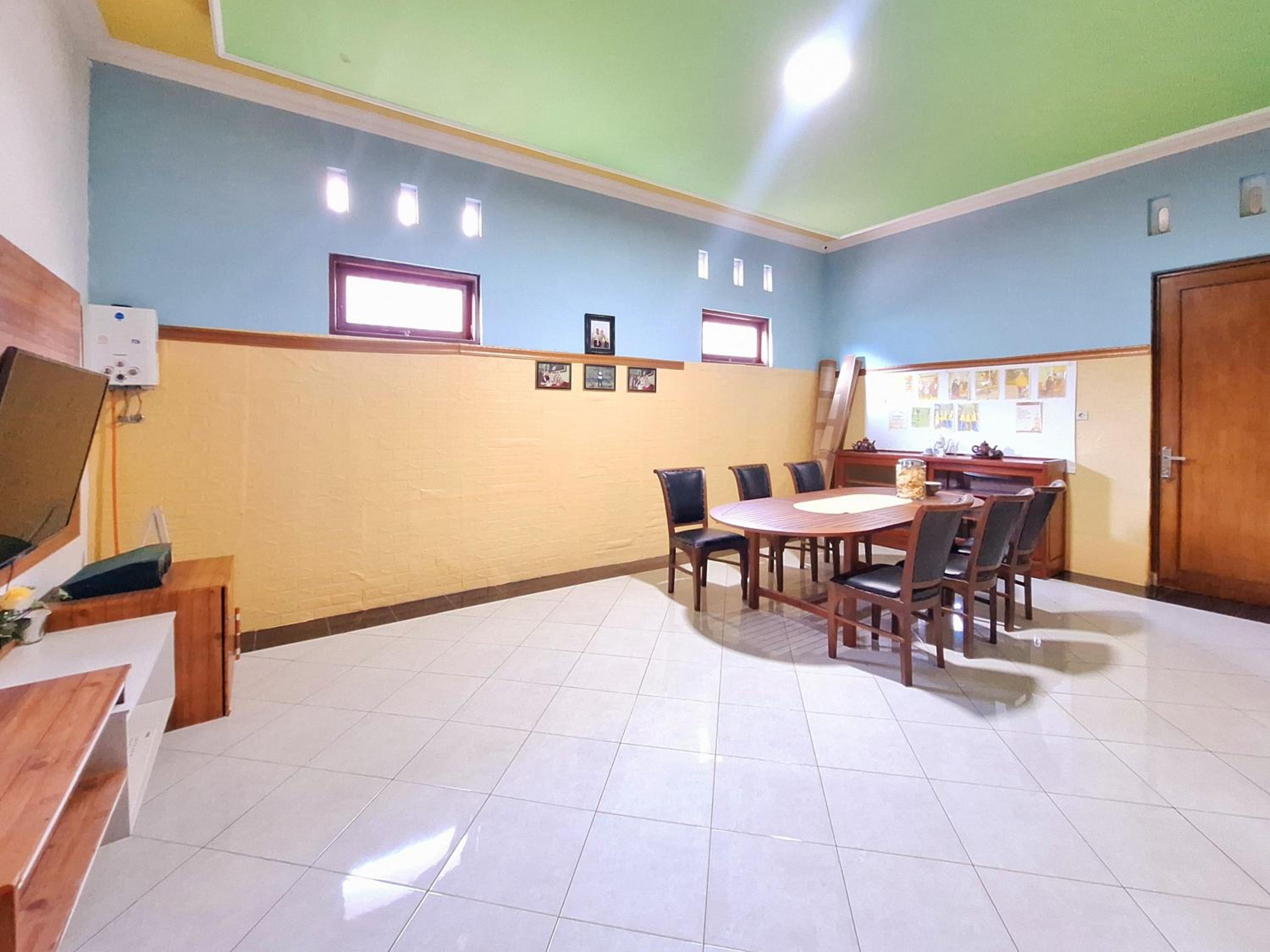 Joglo Dhepis Syariah Borobudur Magelang RedPartner