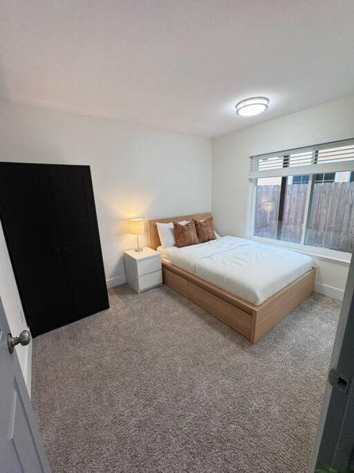 Beautiful house in mira mesa San Diego