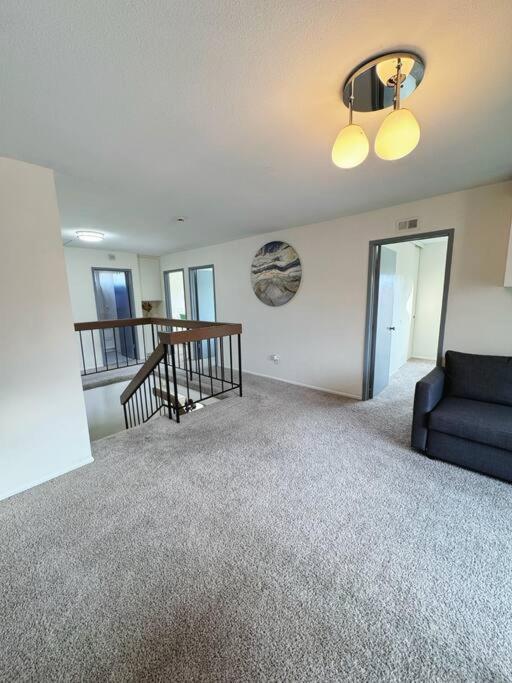 Beautiful house in mira mesa San Diego