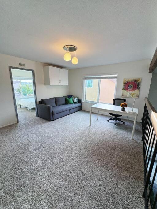 Beautiful house in mira mesa San Diego
