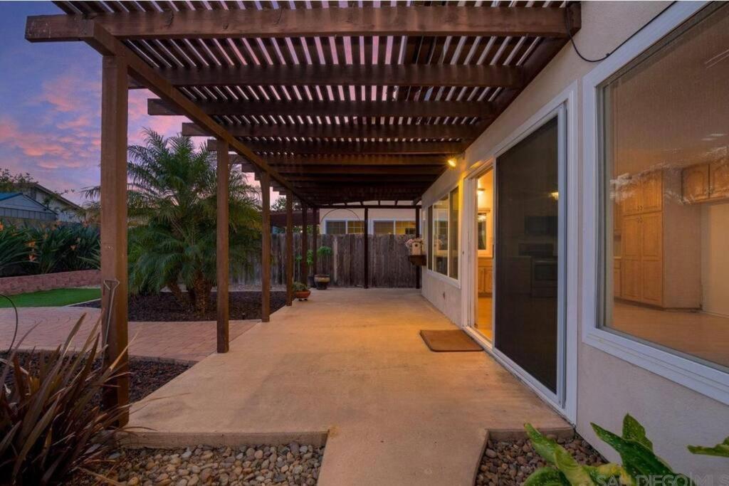 Beautiful house in mira mesa San Diego