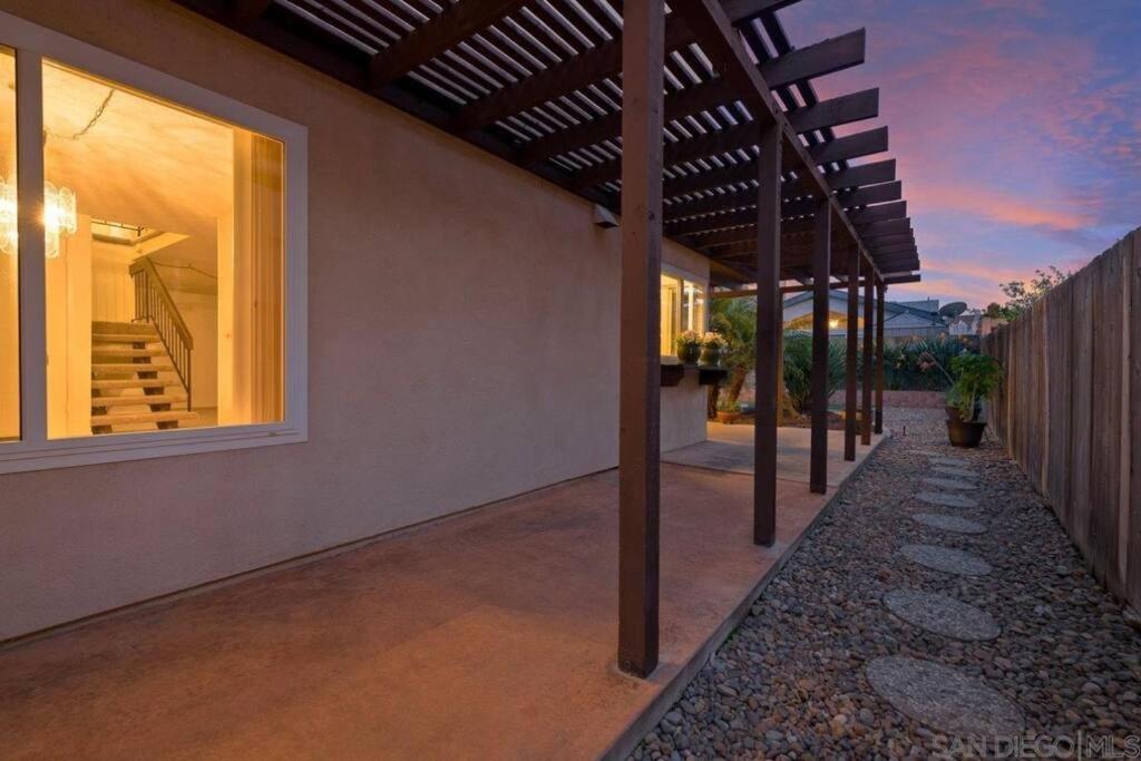 Beautiful house in mira mesa San Diego