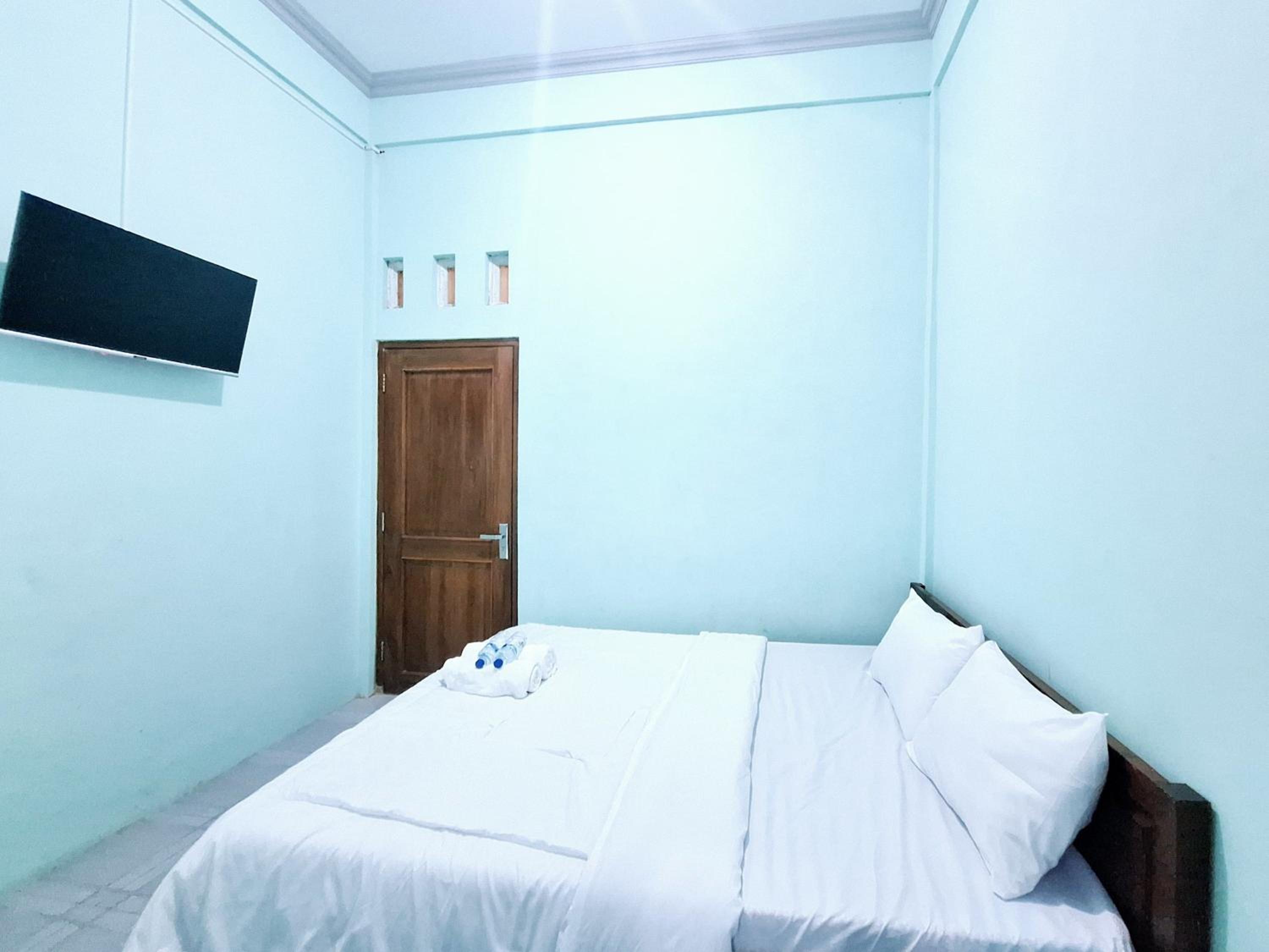 Joglo Dhepis Syariah Borobudur Magelang RedPartner
