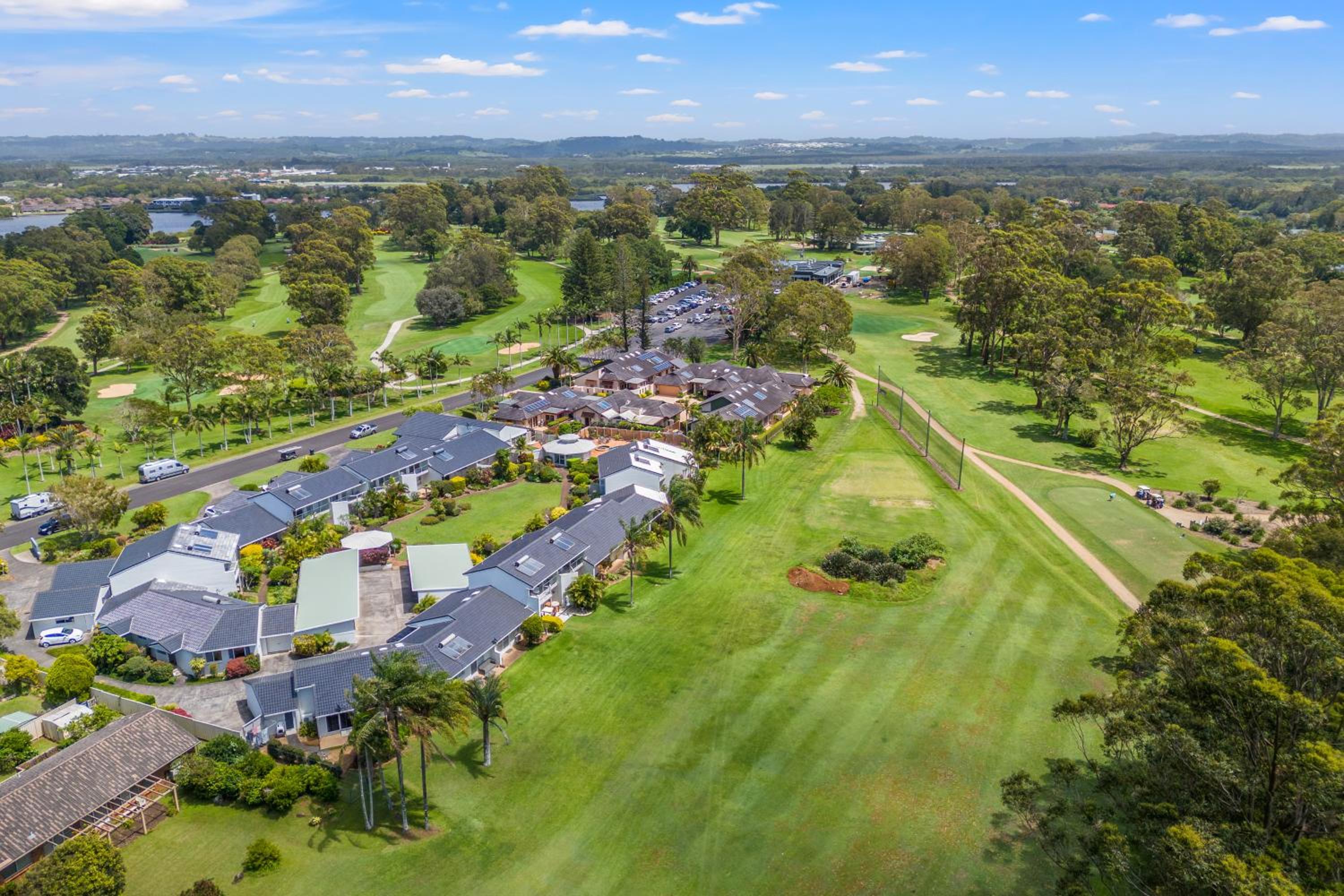 Ballina Golf Unit