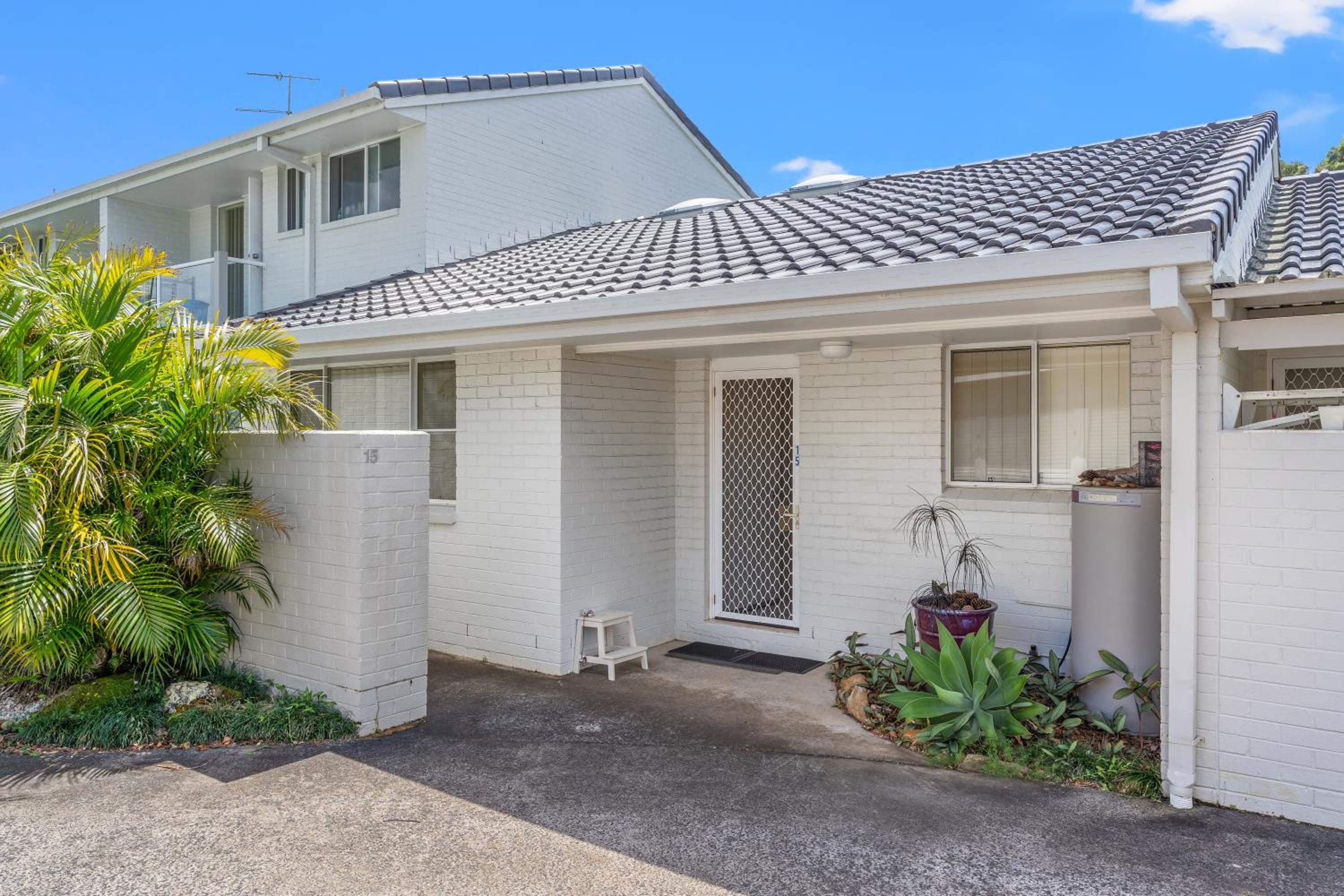 Ballina Golf Unit