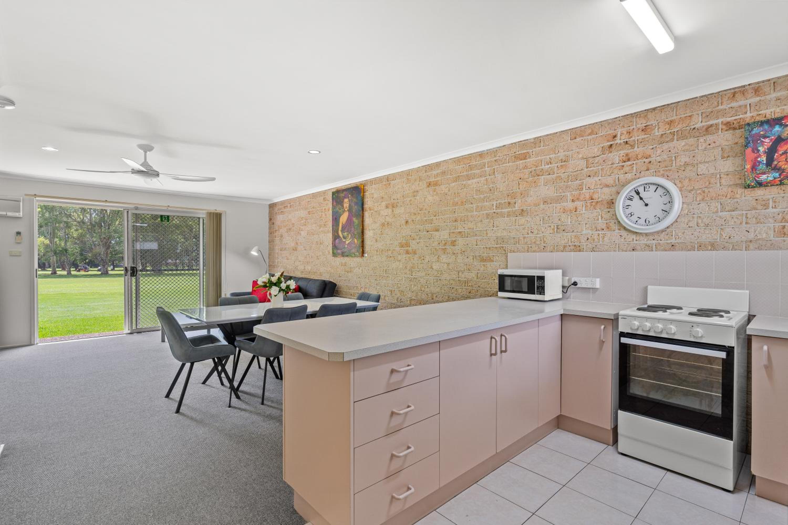 Ballina Golf Unit