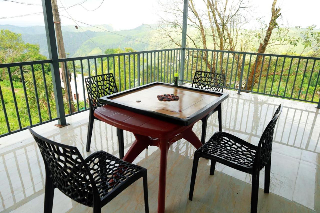 Jia Hill view rooms vagamon view 2