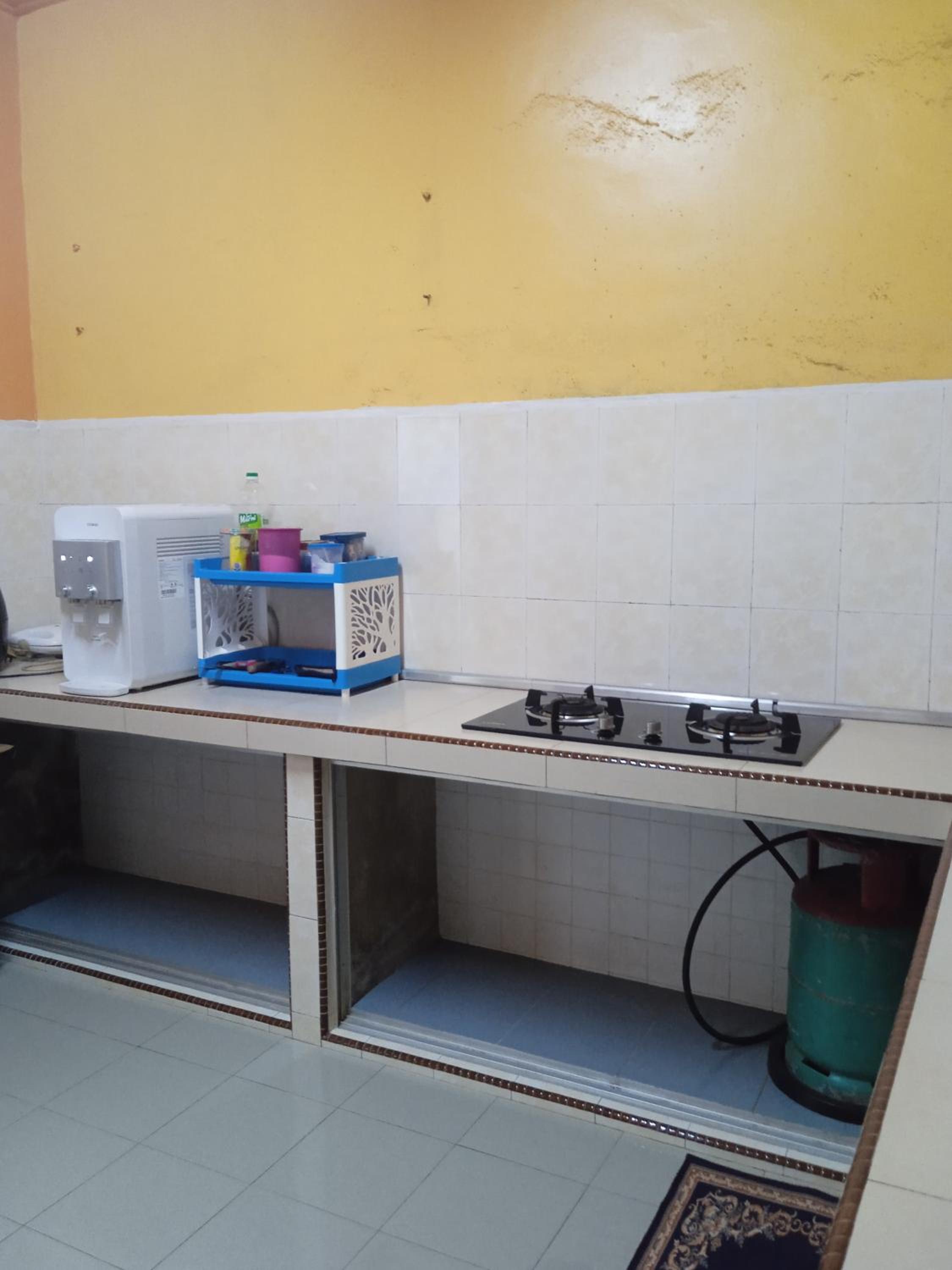 ZR Homestay Kemaman with 3 Bedroom 2 Bathroom - 2 Room AC 1 Room Fan - Not Sharing House photo 5