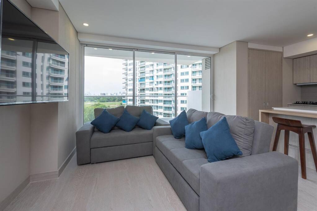 2BD Next to Beach W Pvt Jacuzzi Martinique 74