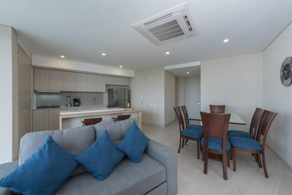 2BD Next to Beach W Pvt Jacuzzi Martinique 74