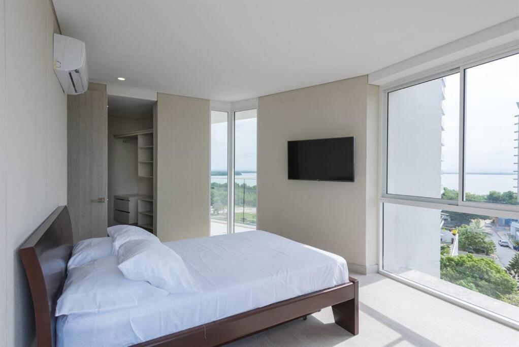2BD Next to Beach W Pvt Jacuzzi Martinique 74