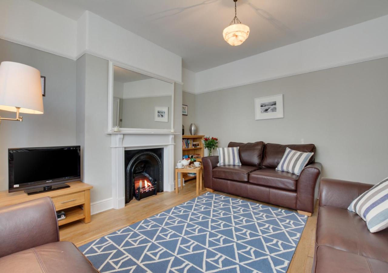 4 Bed in Padstow oc-p00718