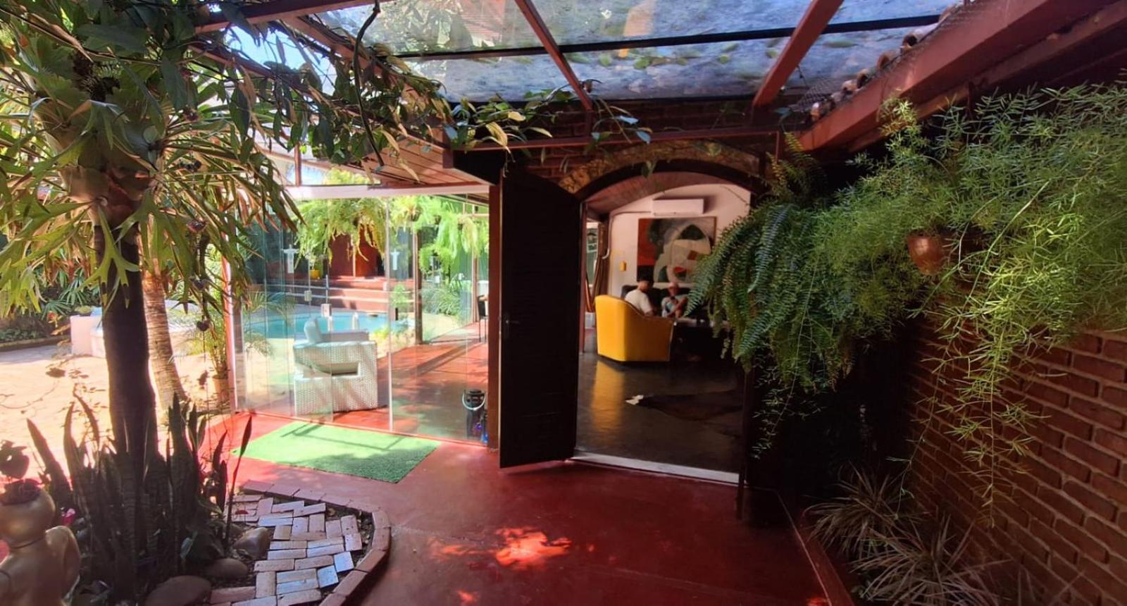Casa 6 quartos piscina e sauna