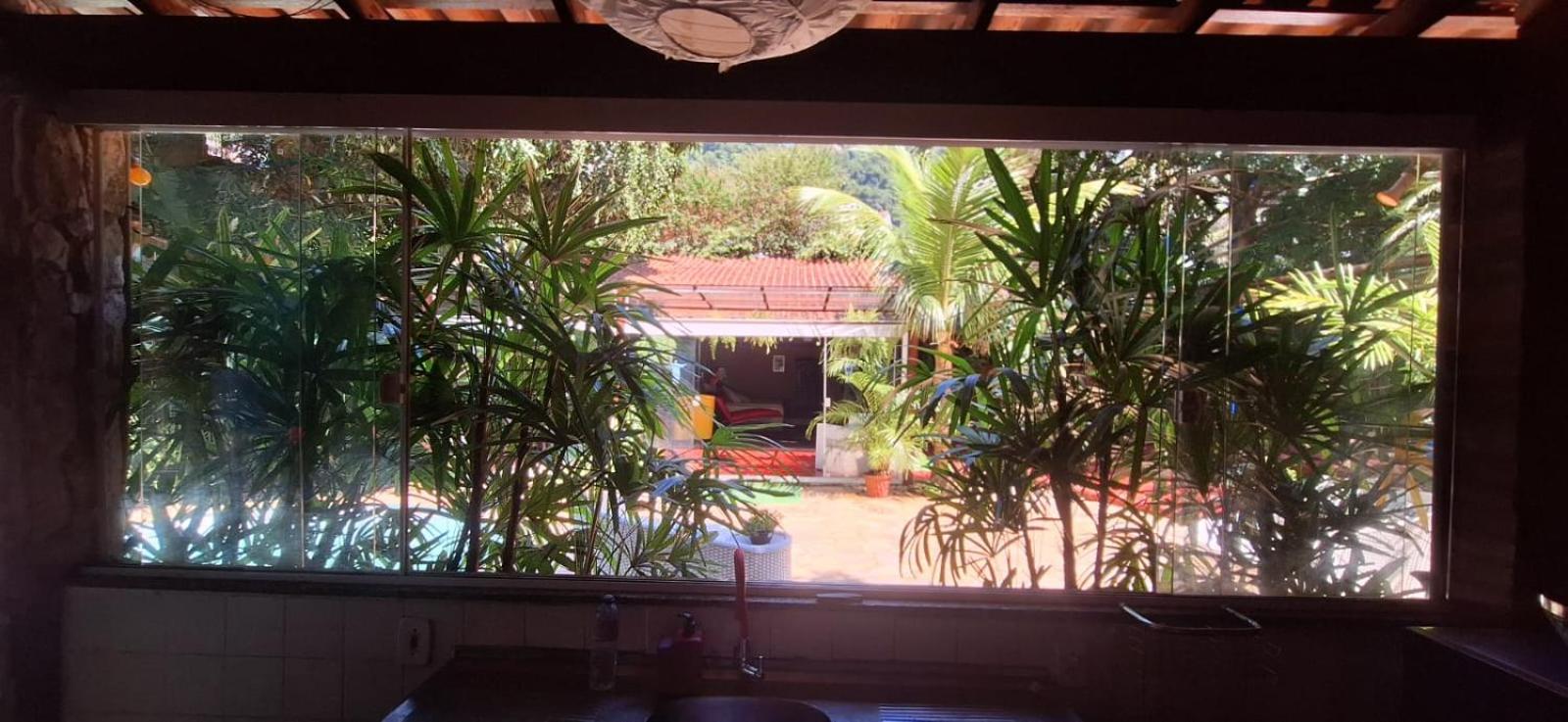 Casa 6 quartos piscina e sauna