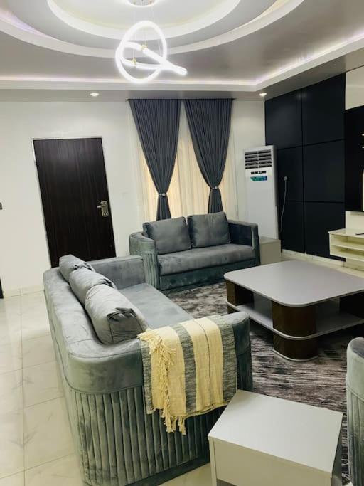 3 bedroom apartment in Garki view 2