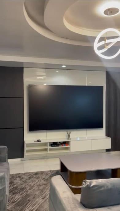 3 bedroom apartment in Garki view 3