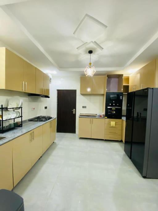 3 bedroom apartment in Garki view 5