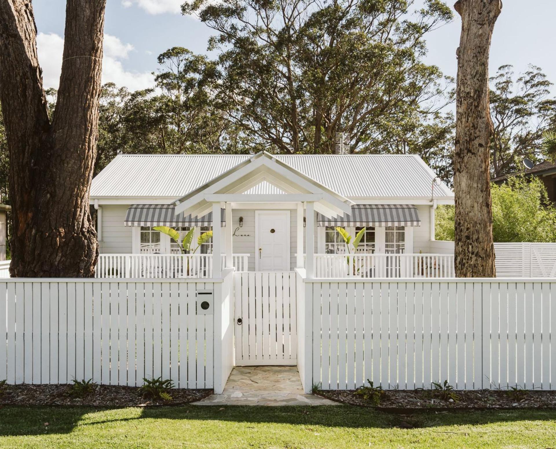 Luna by Experience Jervis Bay