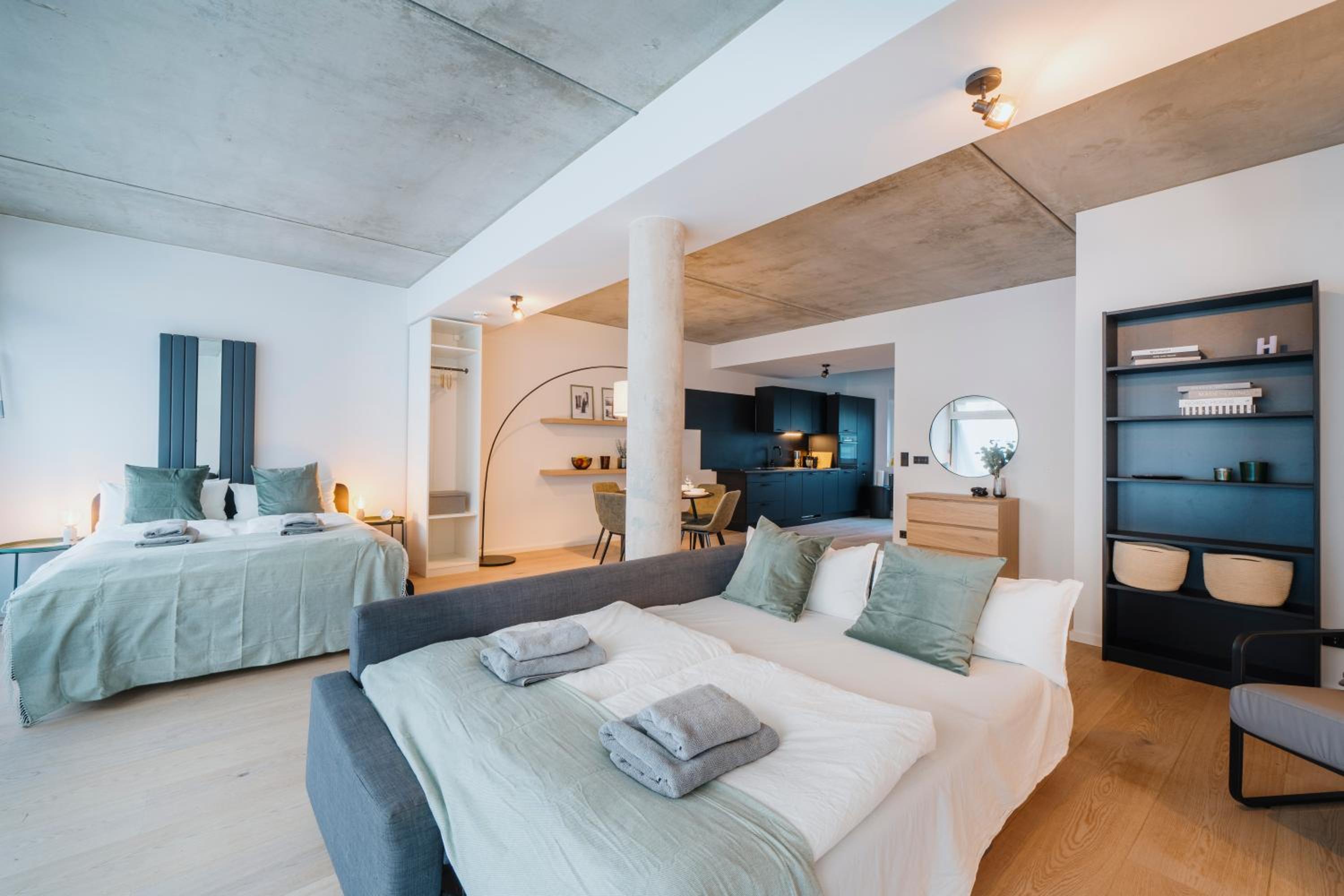 Homely Berlin - Loft, Terrace, Near Ostkreuz I Free parking