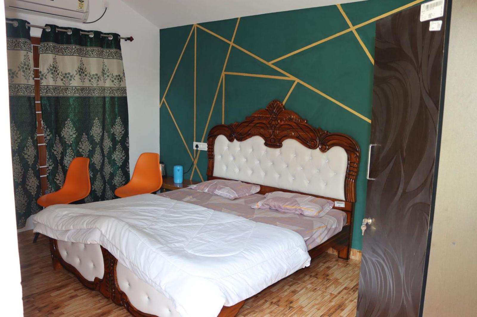 Photo 8