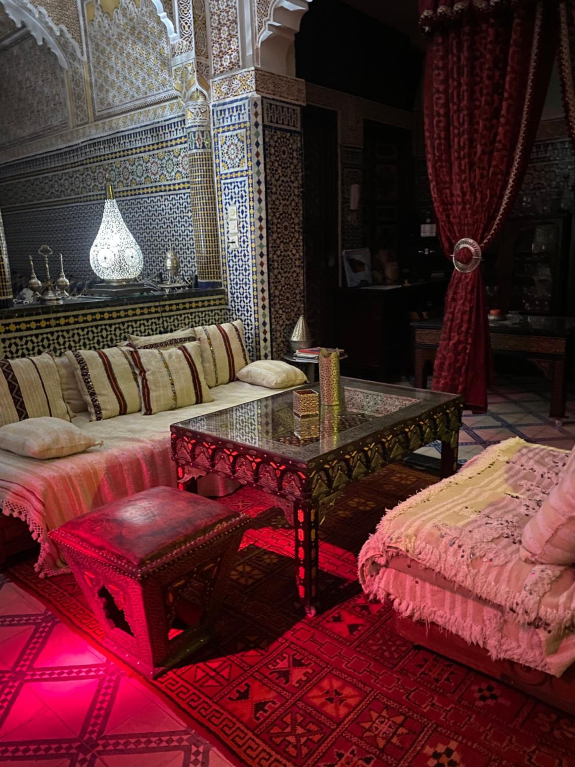 lounge