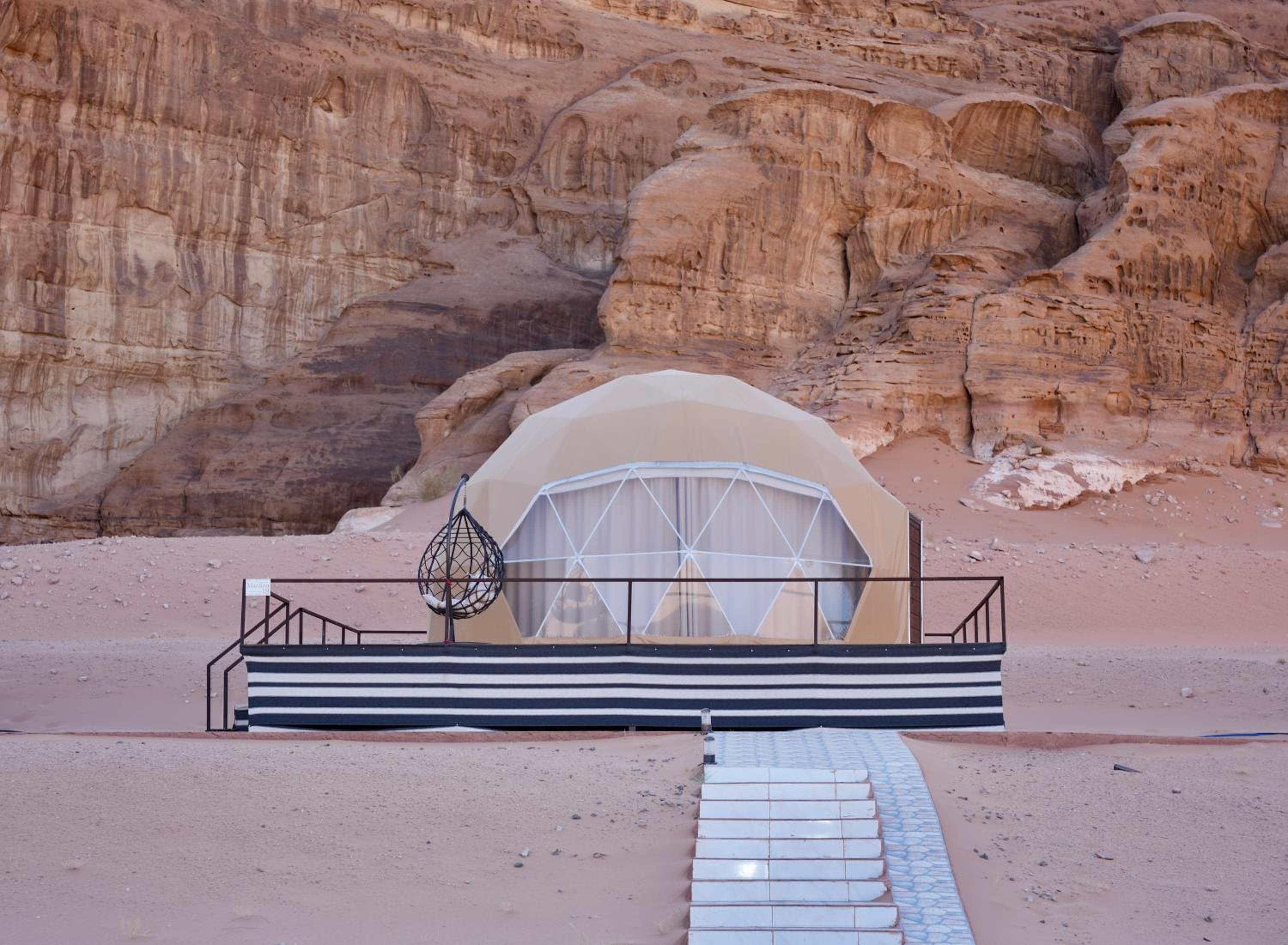 Wadi Rum Bubble Camp view 4