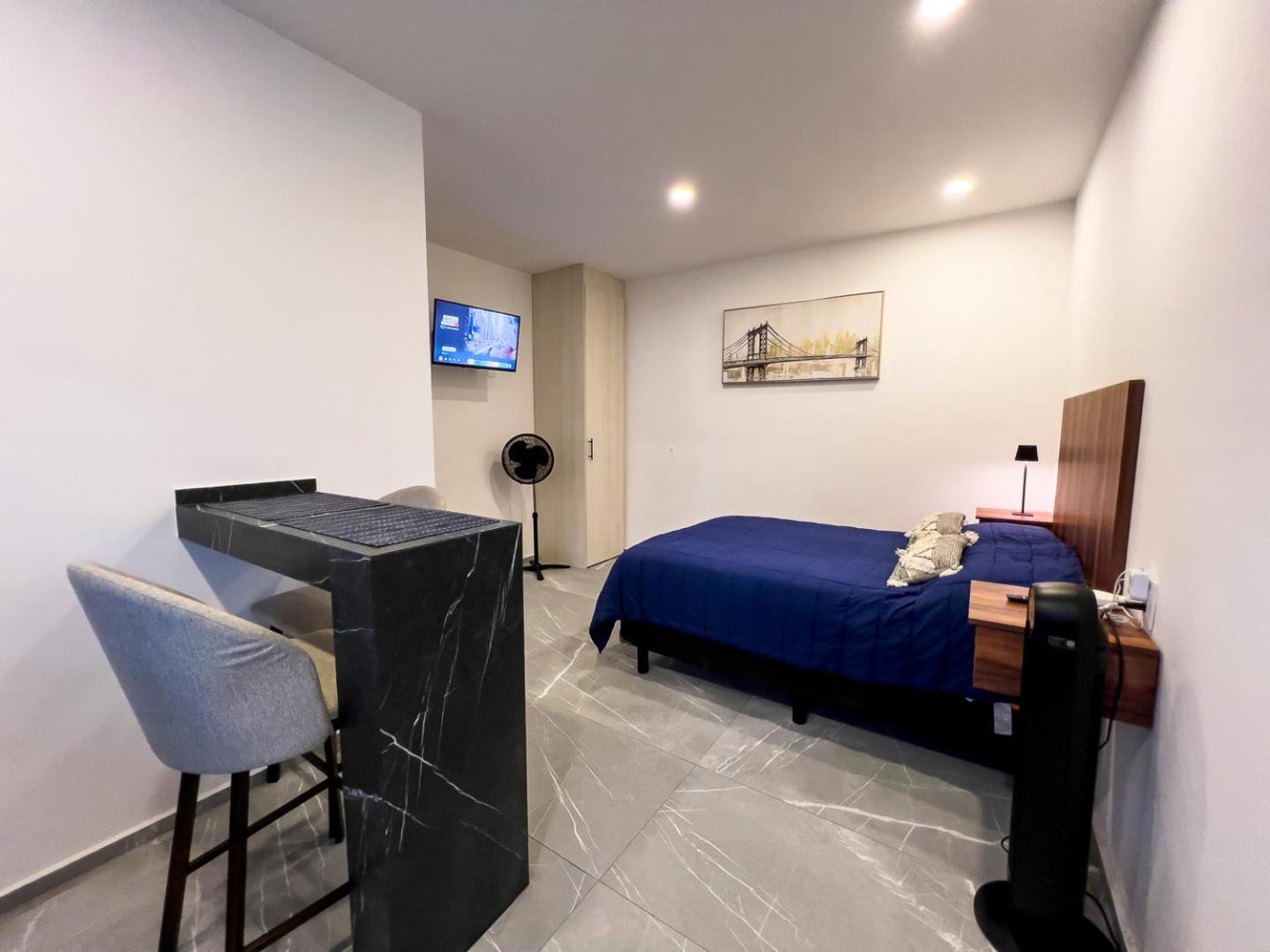 Executive Lofts Morales Park