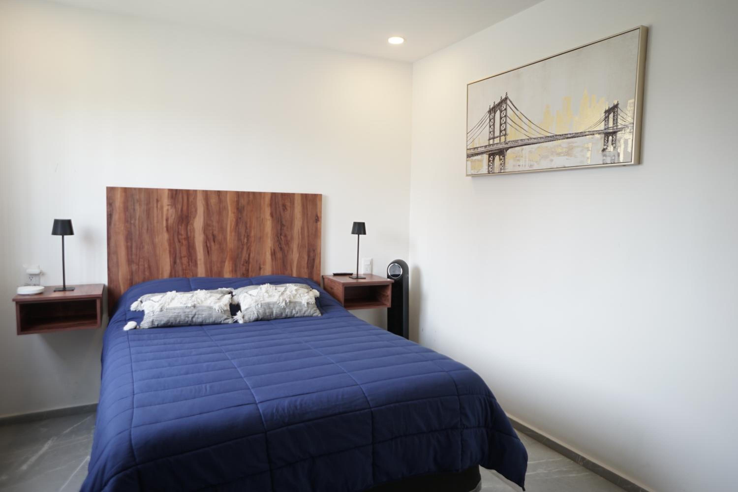 Executive Lofts Morales Park