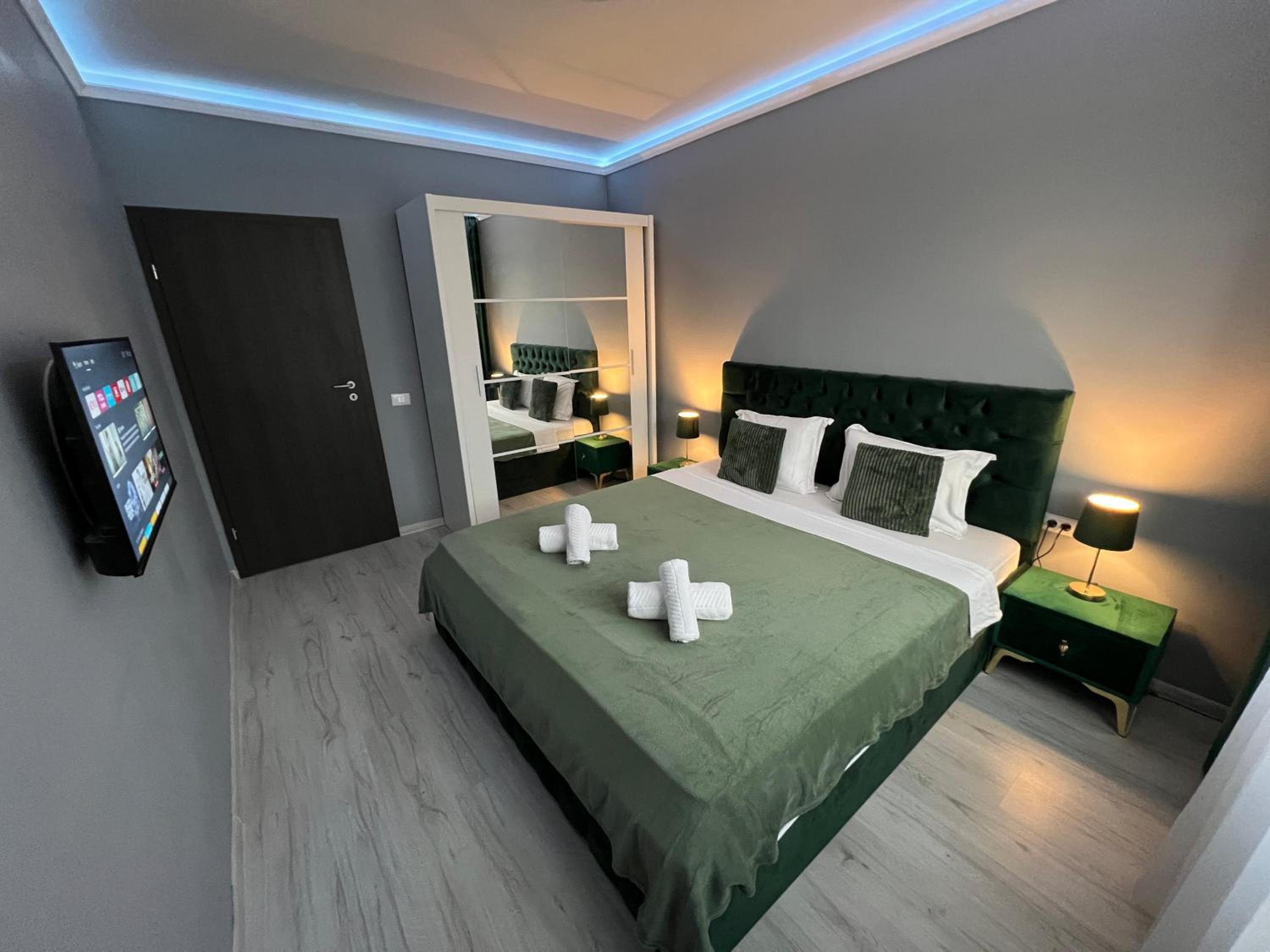 Green Apartment
