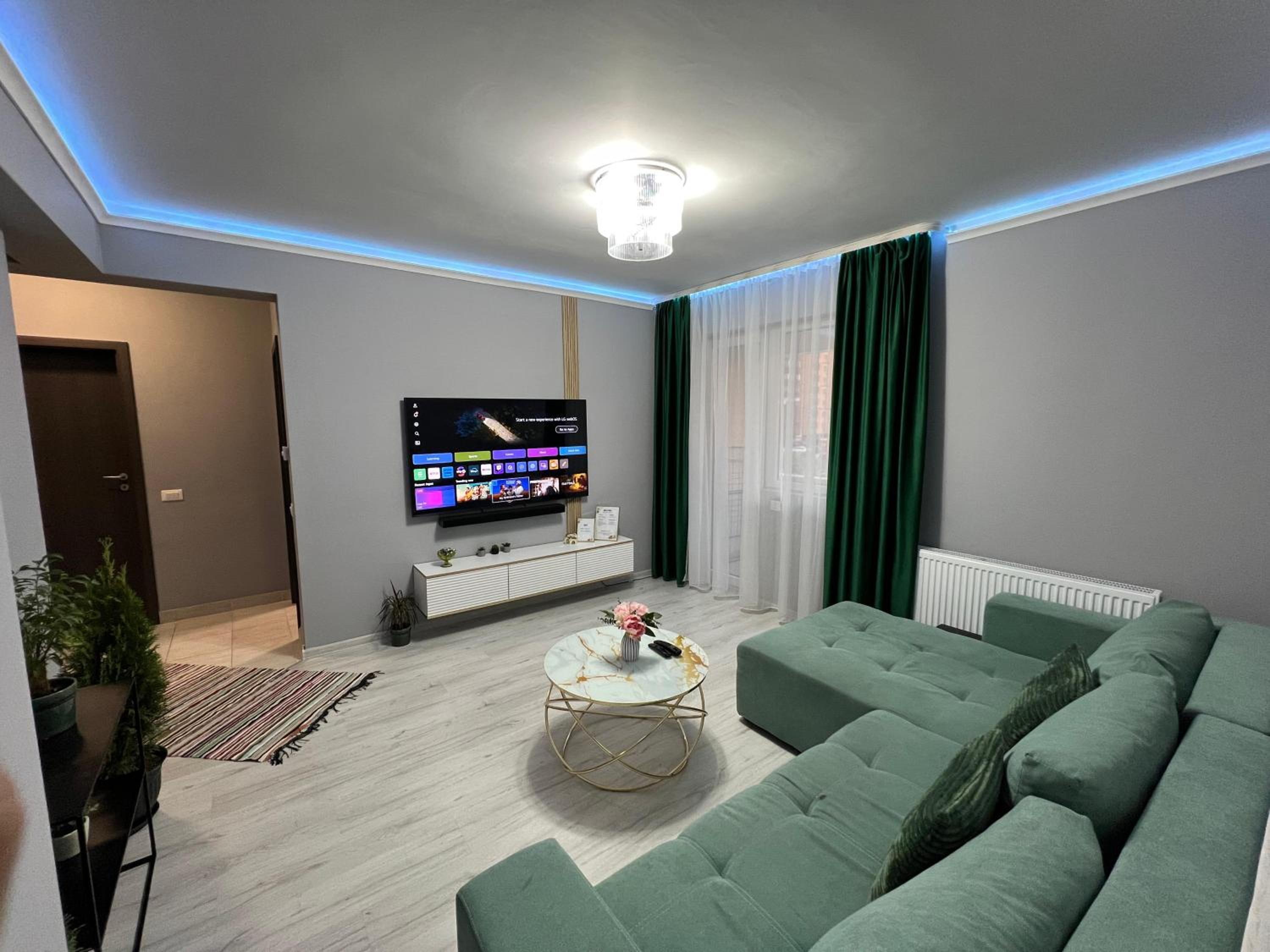 Green Apartment