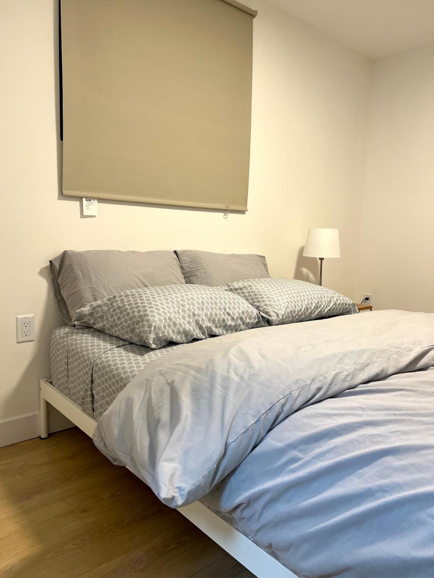 Modern and cozy guest suite in Langley!