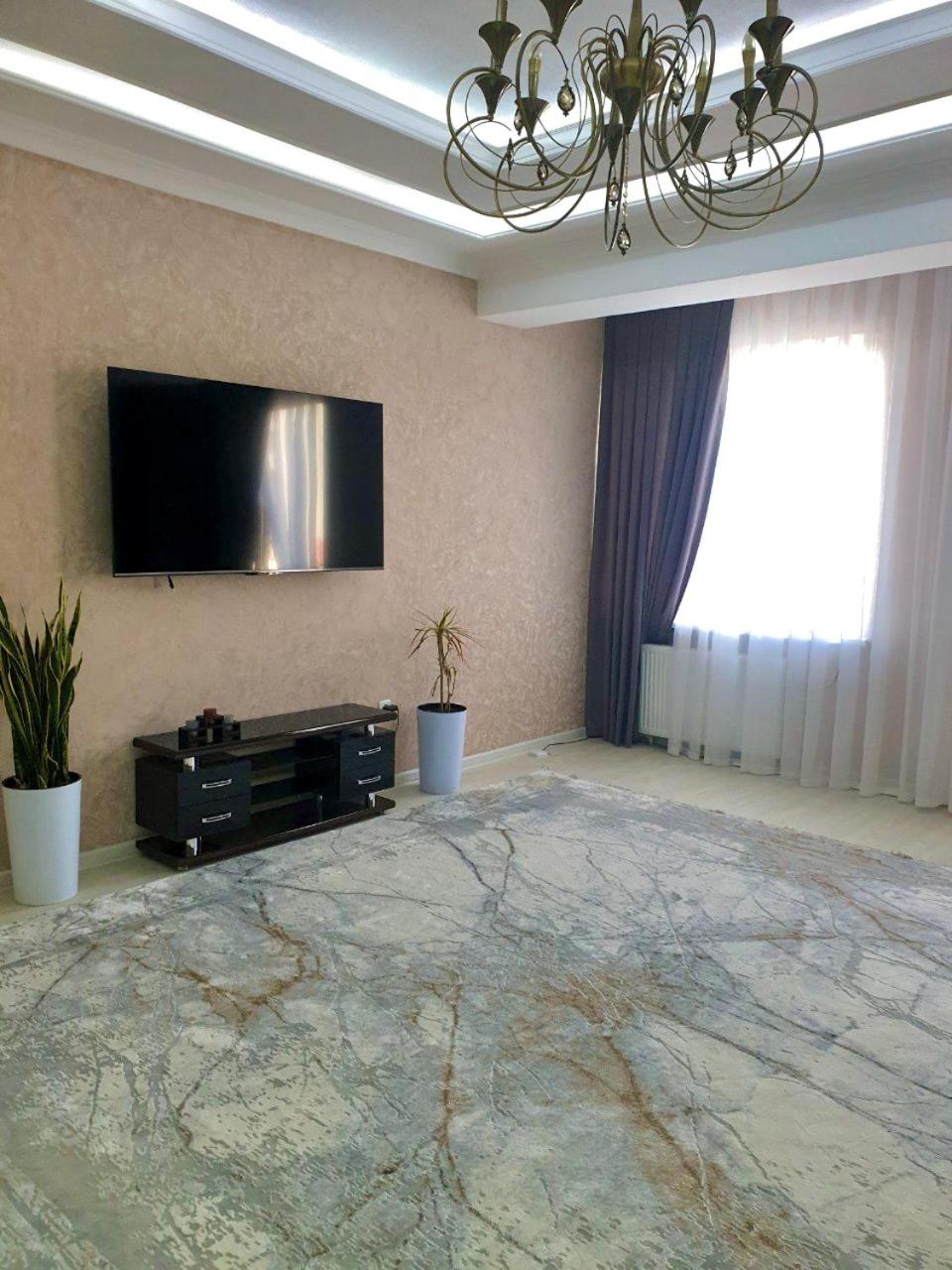 Modern Luxury Apartment near the Old City view 4