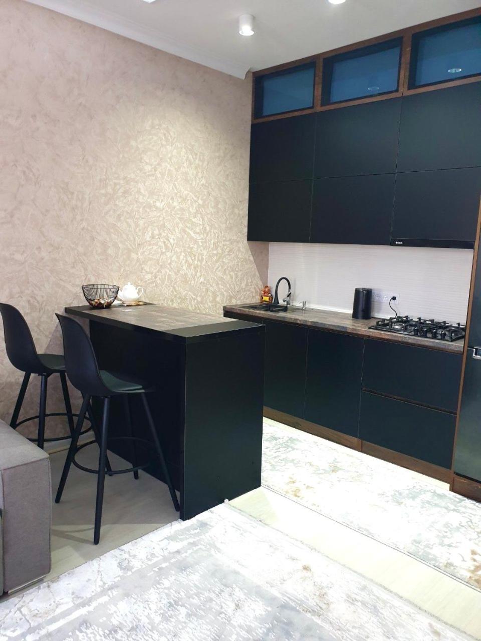 Modern Luxury Apartment near the Old City view 3