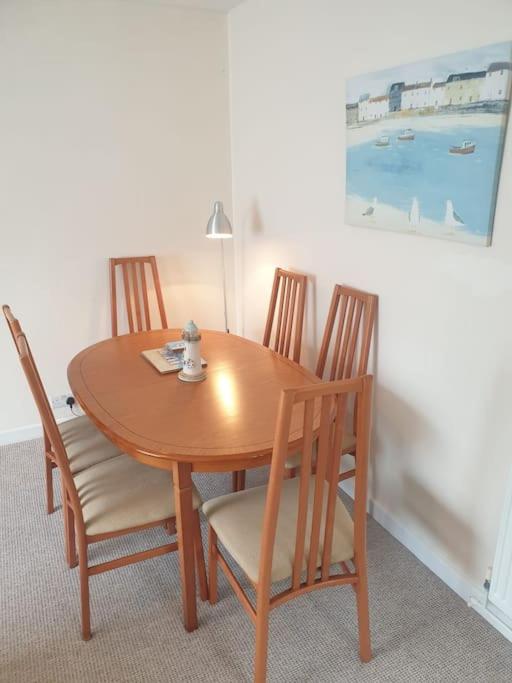 Modern Brixington 2 Bed, 5 minutes from the beach