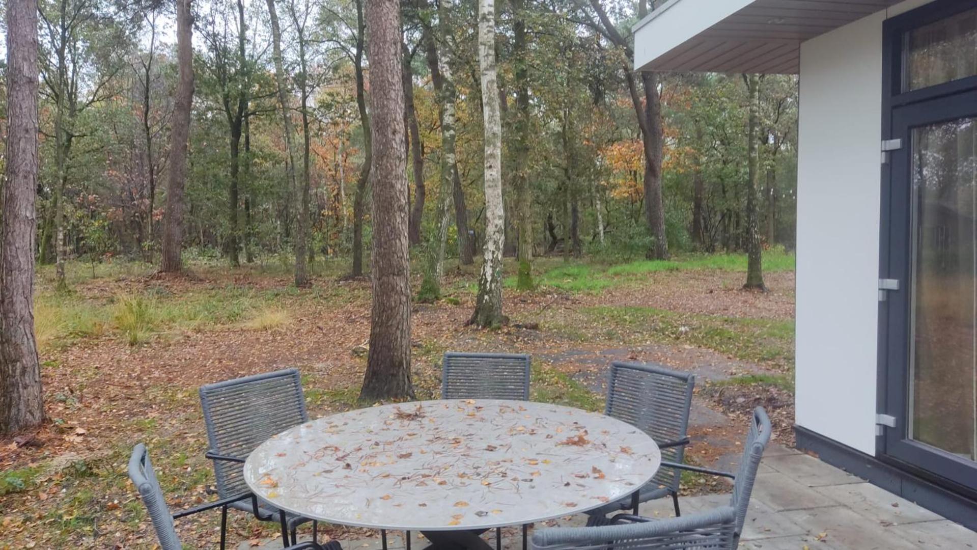 Natuurchalet Hellendoorn met Hottube! view 4
