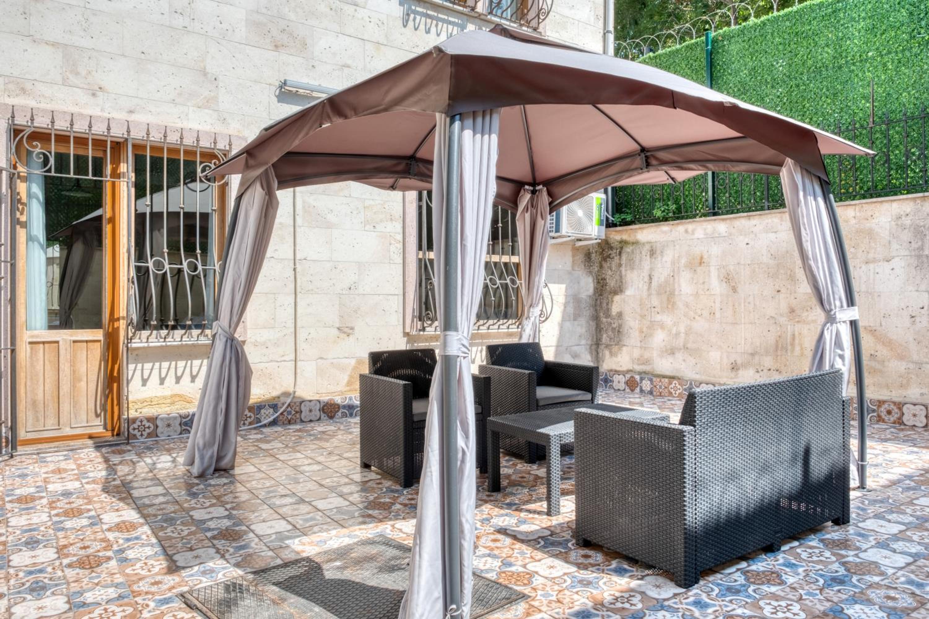 Stylish Apt In Old Town Fatih Istanbul