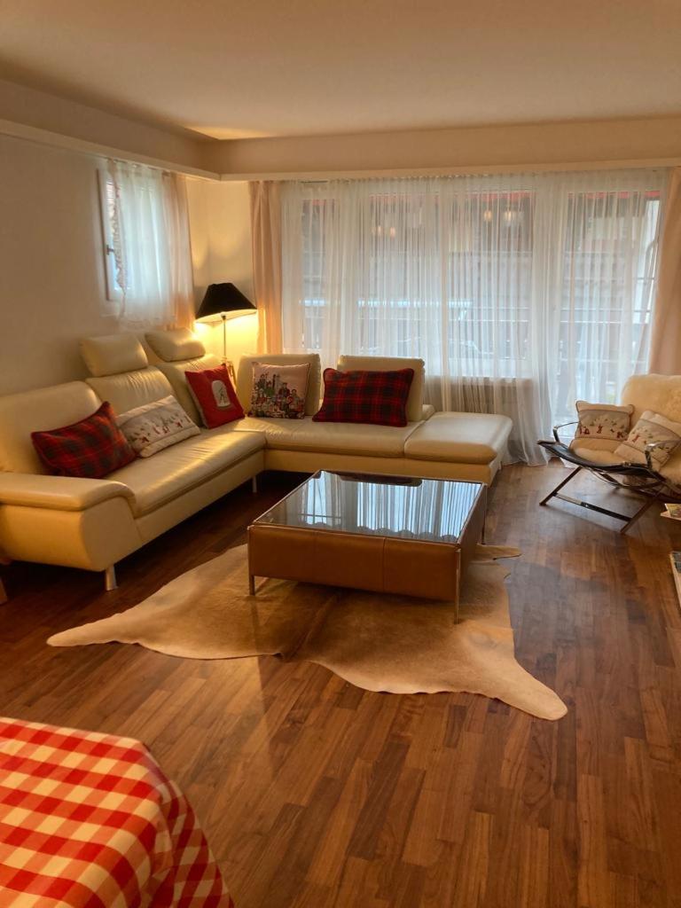 WEF Davos, 2 bedroom apartment, 3 guests