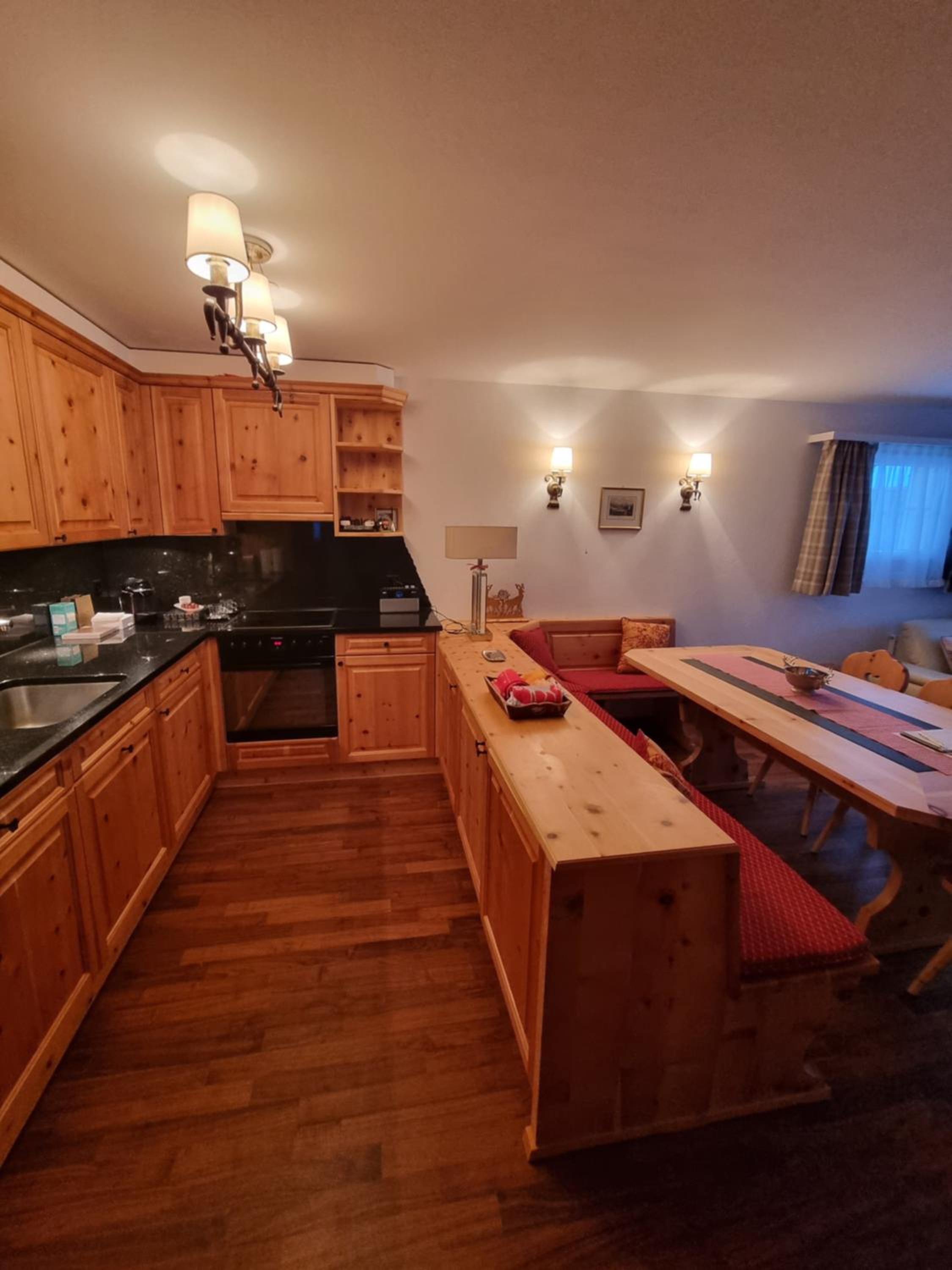 WEF Davos, 2 bedroom apartment, 3 guests