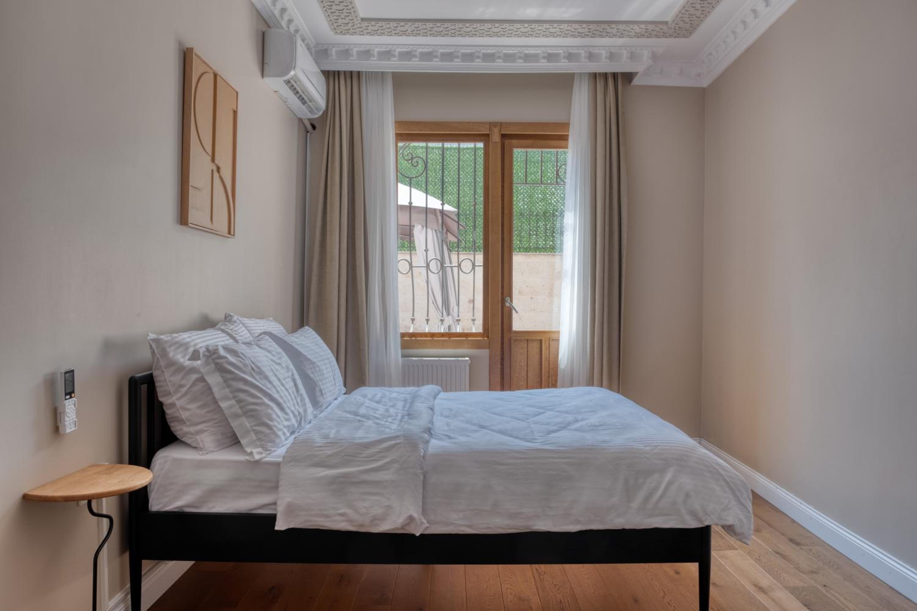 Stylish Apt In Old Town Fatih Istanbul
