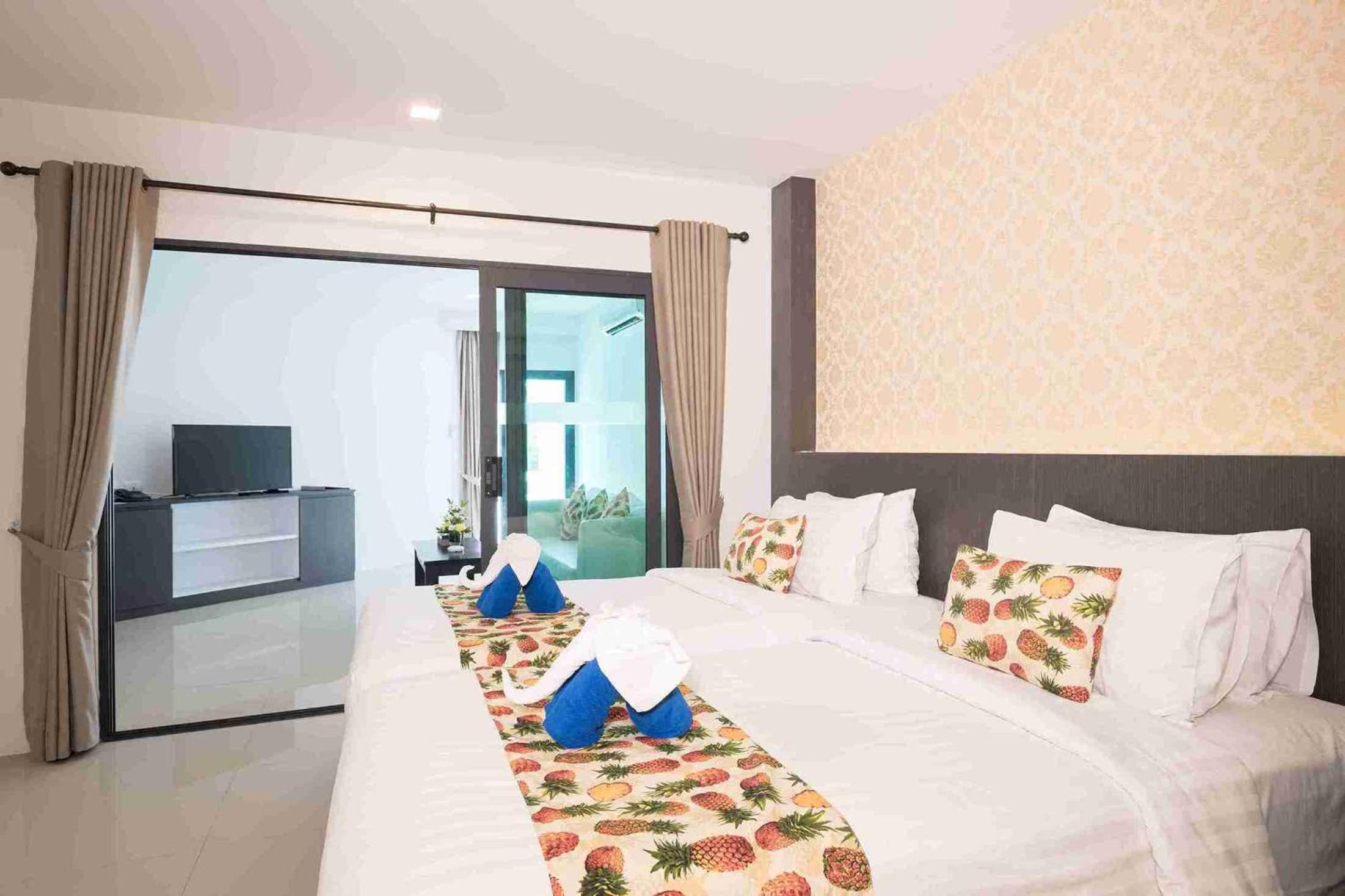Patong Bay Hill Resort 153