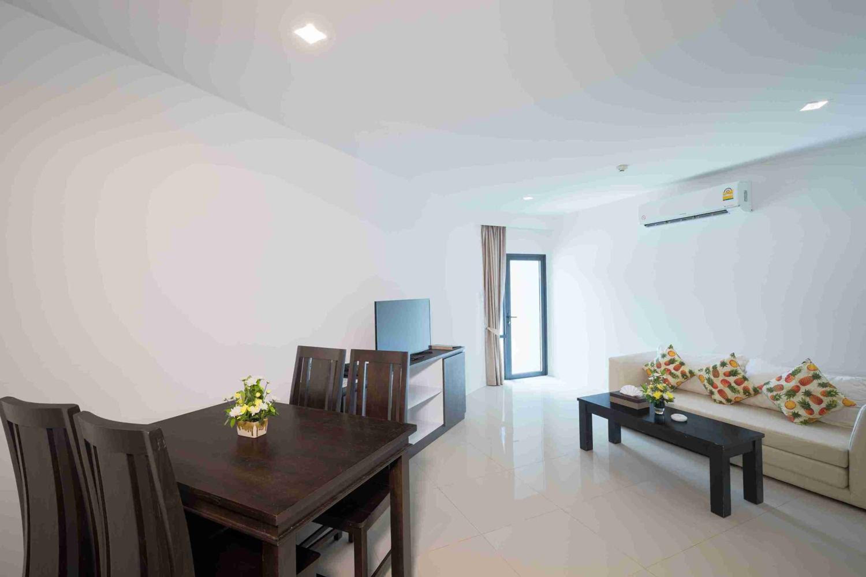 Patong Bay Hill Resort 156