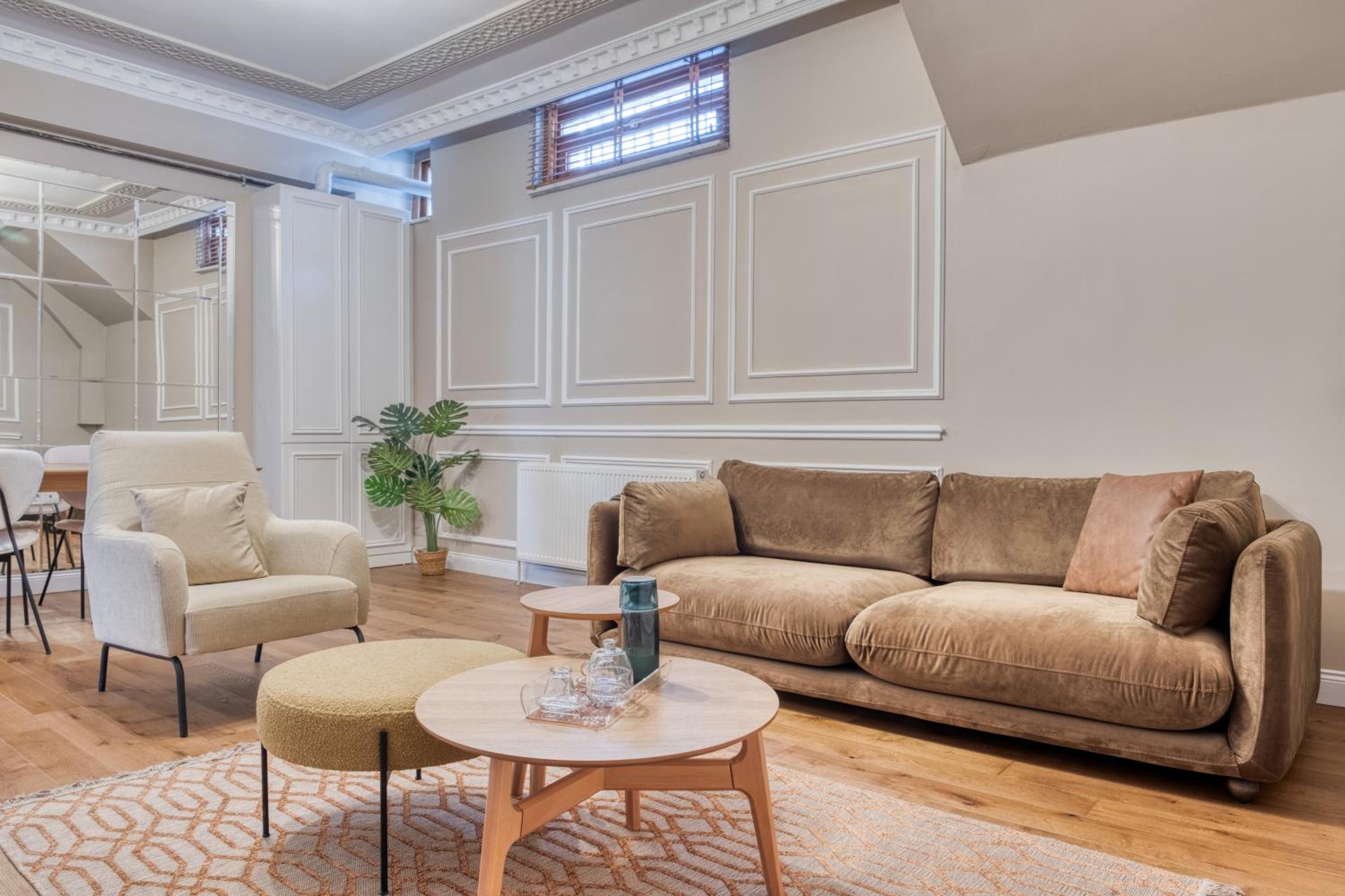Stylish Apt In Old Town Fatih Istanbul