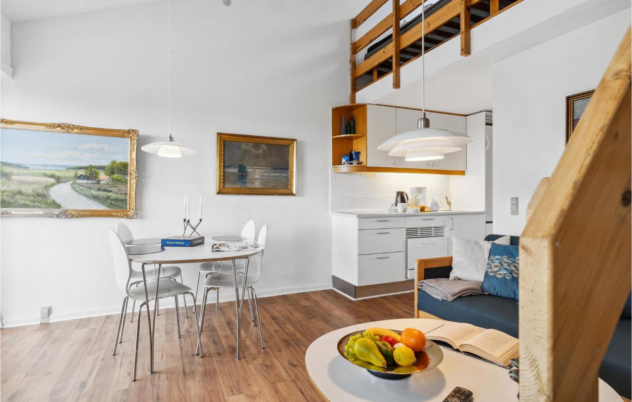 2 Bedroom Beautiful Apartment In Fanø