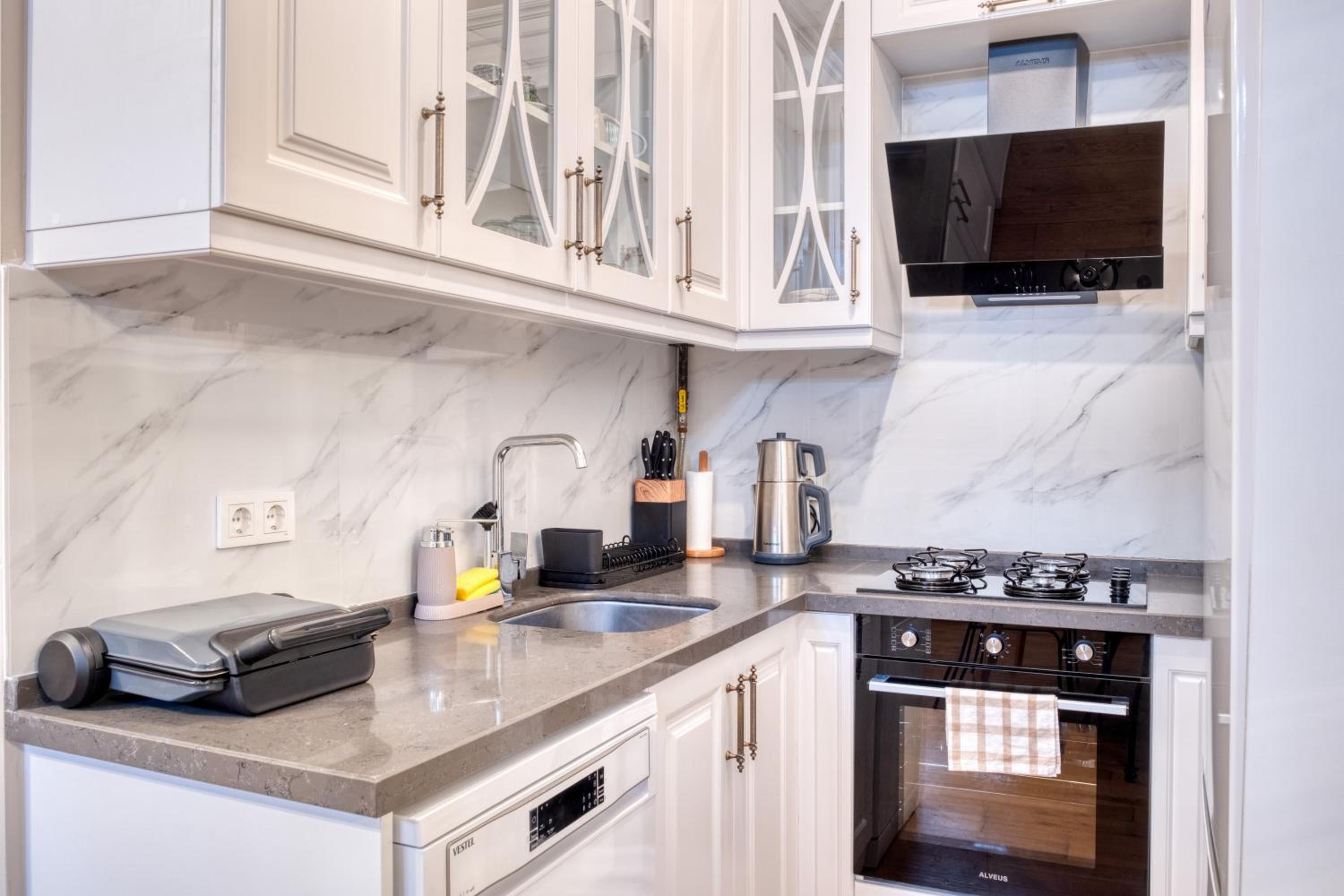 Stylish Apt In Old Town Fatih Istanbul