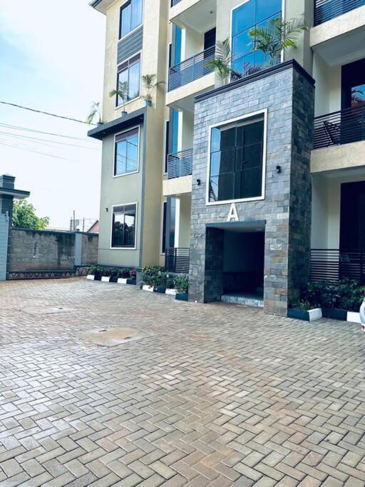 Modern Apartment Prime Location