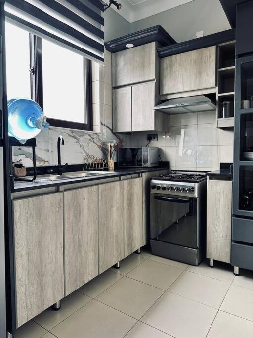 Modern Apartment Prime Location